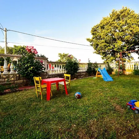 아파트 In Slivnica With Private Pool