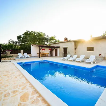 In Slivnica With Private Pool