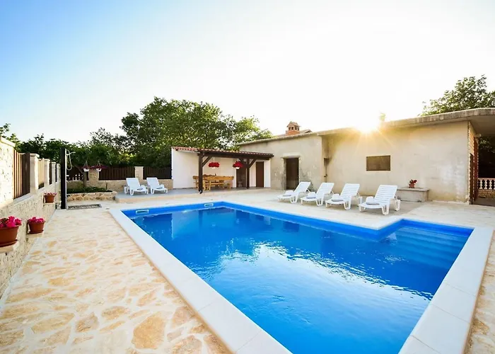 In Slivnica With Private Pool